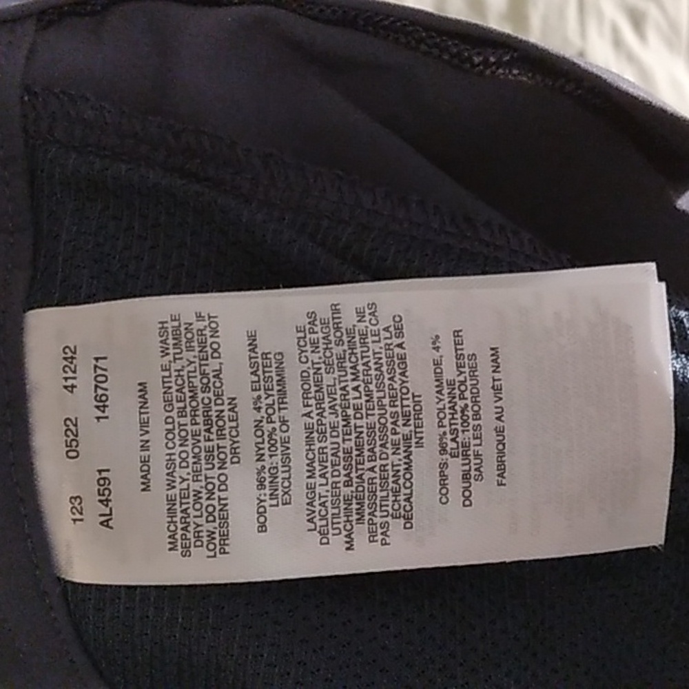 Women's Columbia Bermuda Active Shorts/Capri - Picture 6 of 7